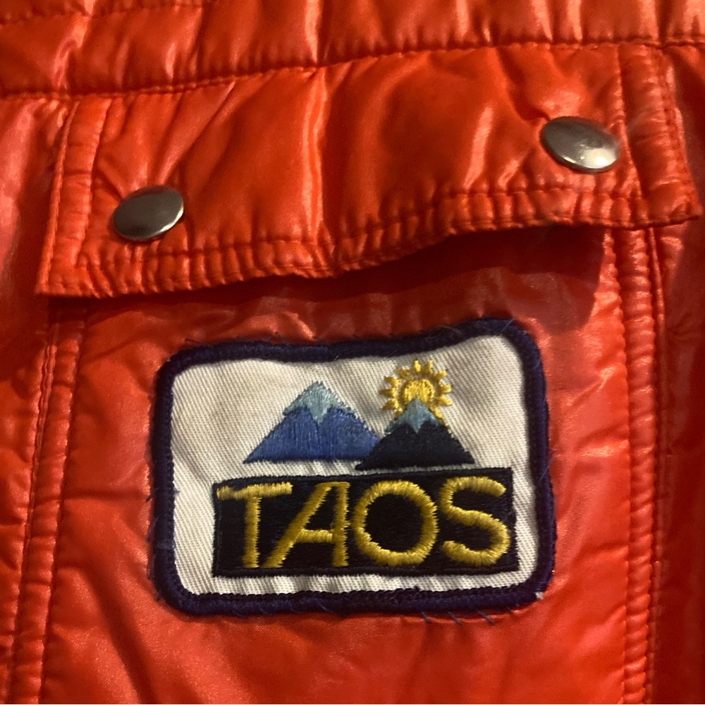 Bright, vintage ski jacket by Great Six - Picture 3 of 7